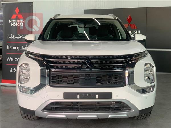 میتسوبیشی ئاوتلاندەر 2025  بۆ فرۆشتن لە عێراق - سلێمانی